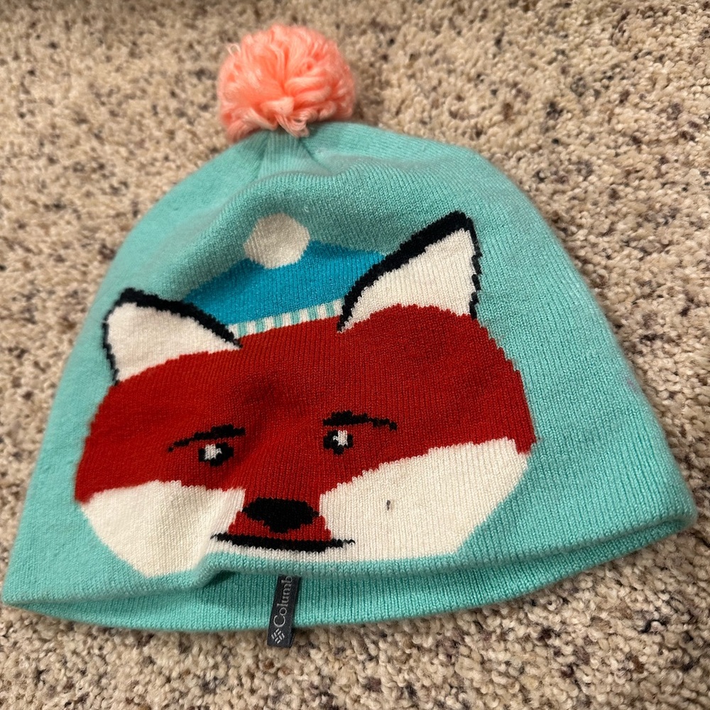 Columbia fox beanie